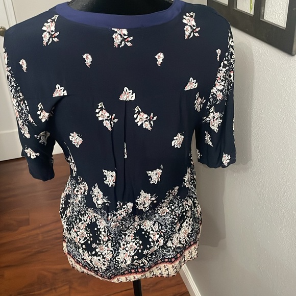 Universal Fashion Top Womens Small Blue White Boho Floral Pullover Blouse - Picture 3 of 10